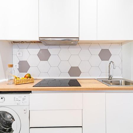 Edsam Madrid Apartments White المظهر الخارجي الصورة