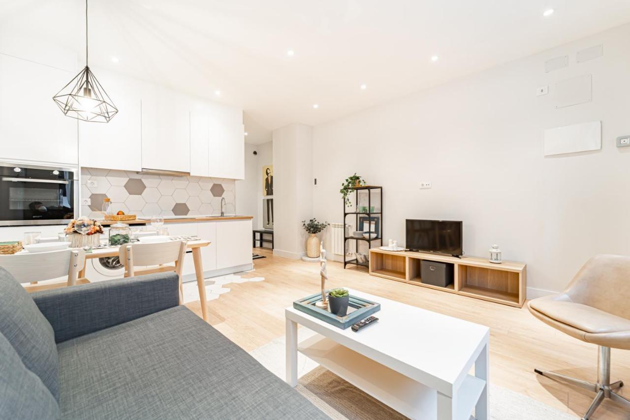 Edsam Madrid Apartments White المظهر الخارجي الصورة